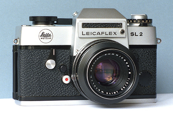 Leicaflex SL2 chromé avec un Summicron 50 ancien