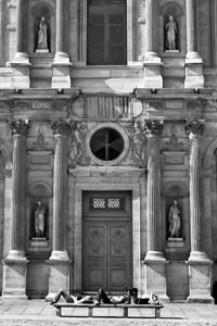 Les Trois Endormies du Louvre