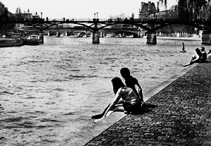 Une rivi�re, quelque part en France.