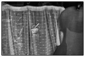 Le luthier au travail